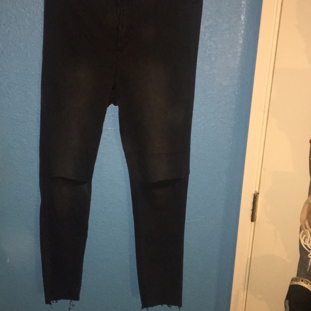 H&M High Waisted Ripped Knee Skinny Jeans